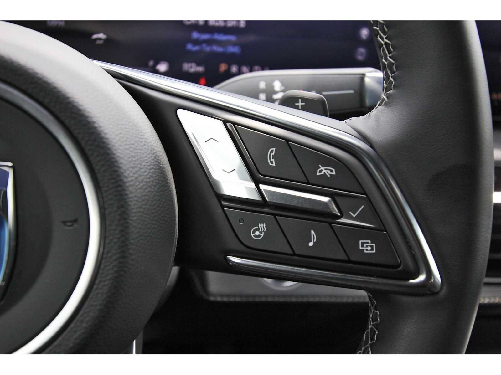 Used 2026 Buick Enclave Sport Touring w/ Power Package FWD image 17