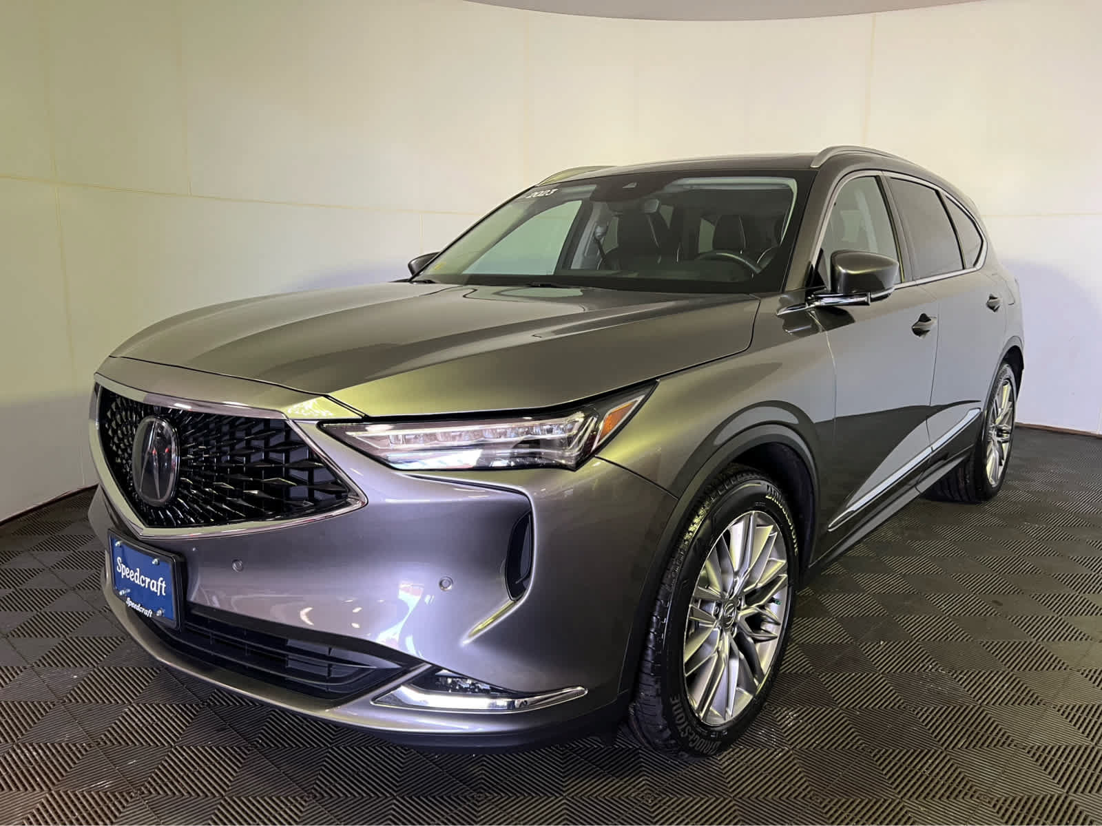 Certified 2023 Acura MDX SH-AWD w/ Advance Package image 3