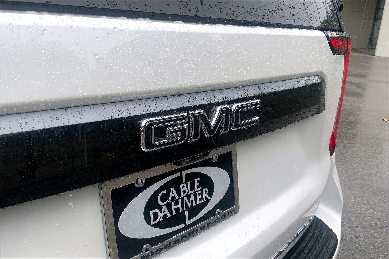 Used 2023 GMC Yukon XL Denali Ultimate AWD/4WD image 31