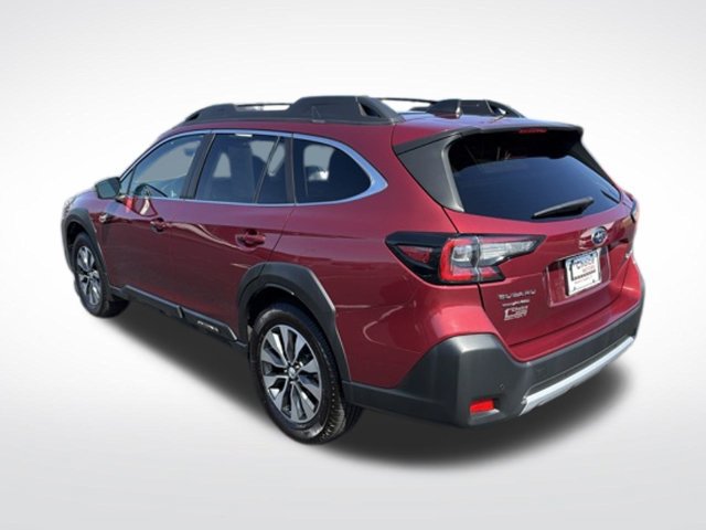 Used 2023 Subaru Outback Limited AWD/4WD image 3