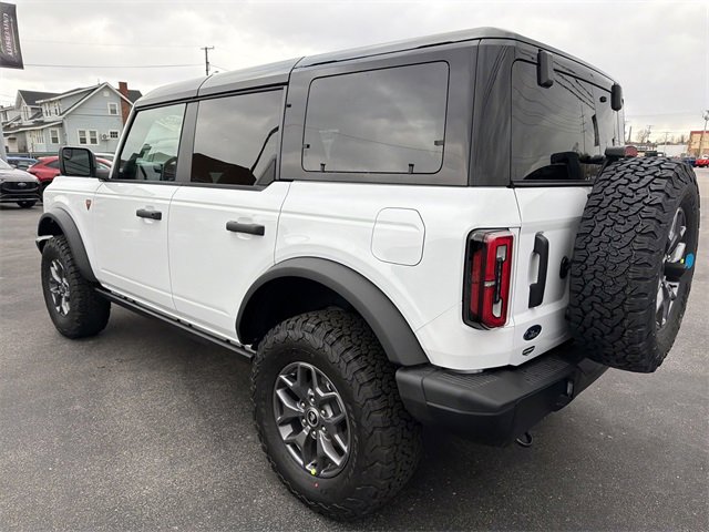 New 2025 Ford Bronco Badlands image 6