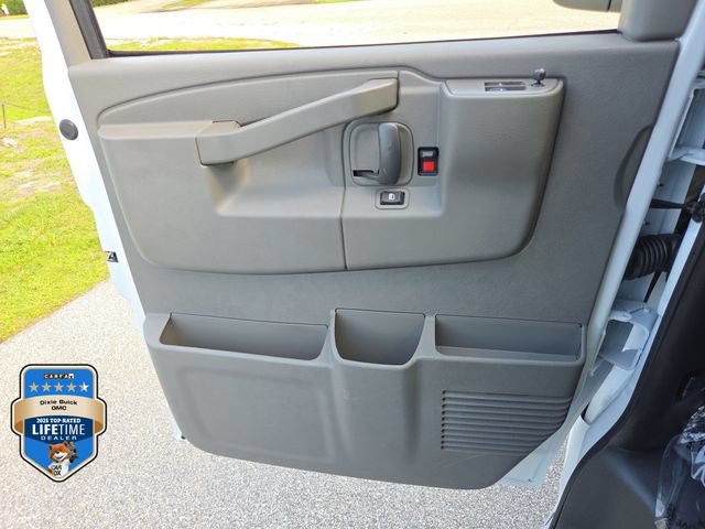 New 2026 GMC Savana 3500 Extended w/ Driver Convenience Package RWD image 11