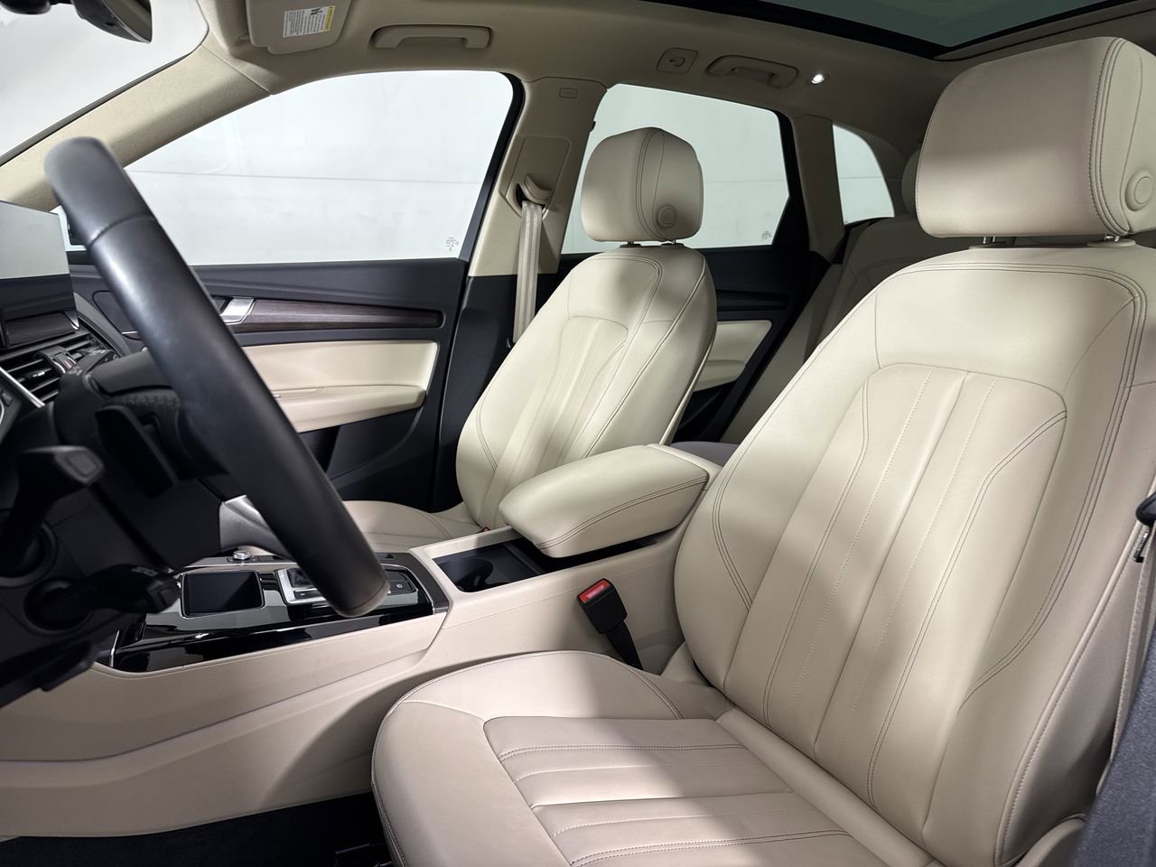 Certified 2023 Audi Q5 2.0T Premium w/ Convenience Package AWD/4WD image 19