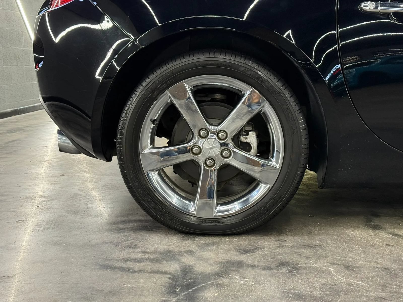 Used 2006 Pontiac Solstice Convertible w/ Premium Package RWD image 23