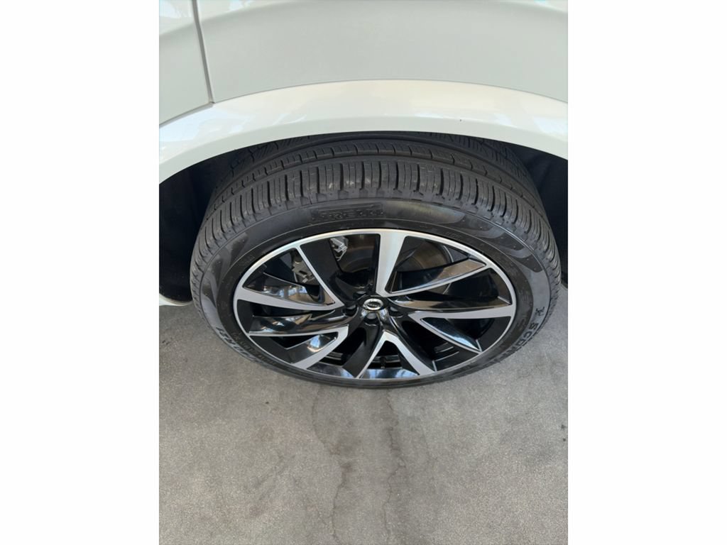 Used 2023 Volvo XC90 T8 Ultimate w/ Protection Package Premier AWD/4WD image 21