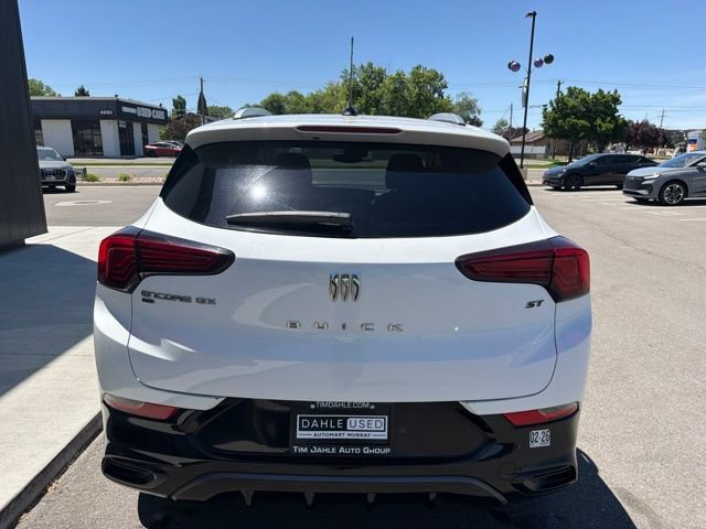 Used 2024 Buick Encore GX Sport Touring AWD/4WD image 7
