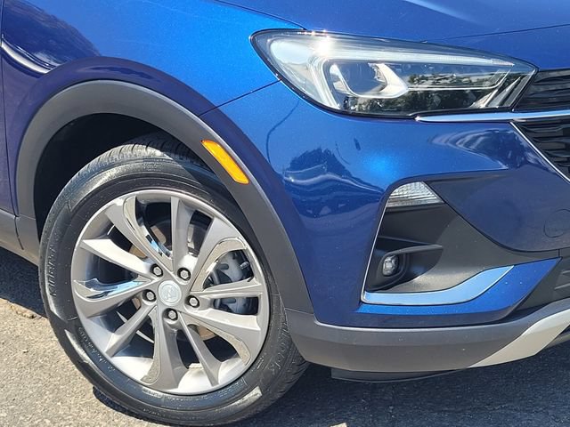 Used 2023 Buick Encore GX Essence w/ Experience Buick Package FWD image 11