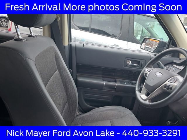 Used 2018 Ford Flex SEL image 12