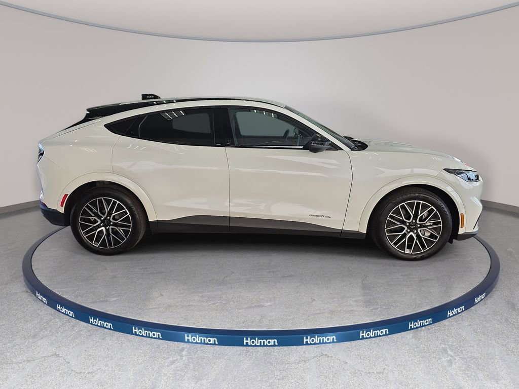 Certified 2025 Ford Mustang Mach-E Premium AWD/4WD image 4