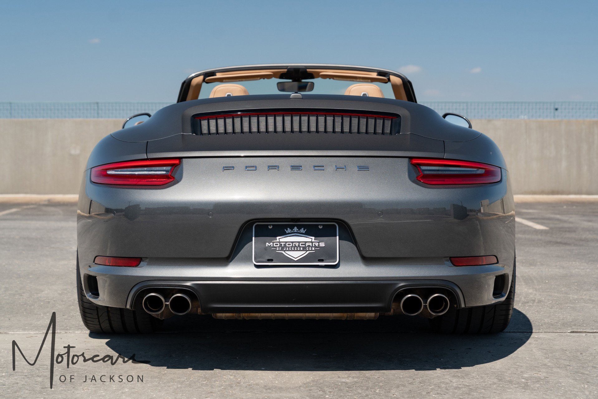 Used 2017 Porsche 911 Carrera S image 9