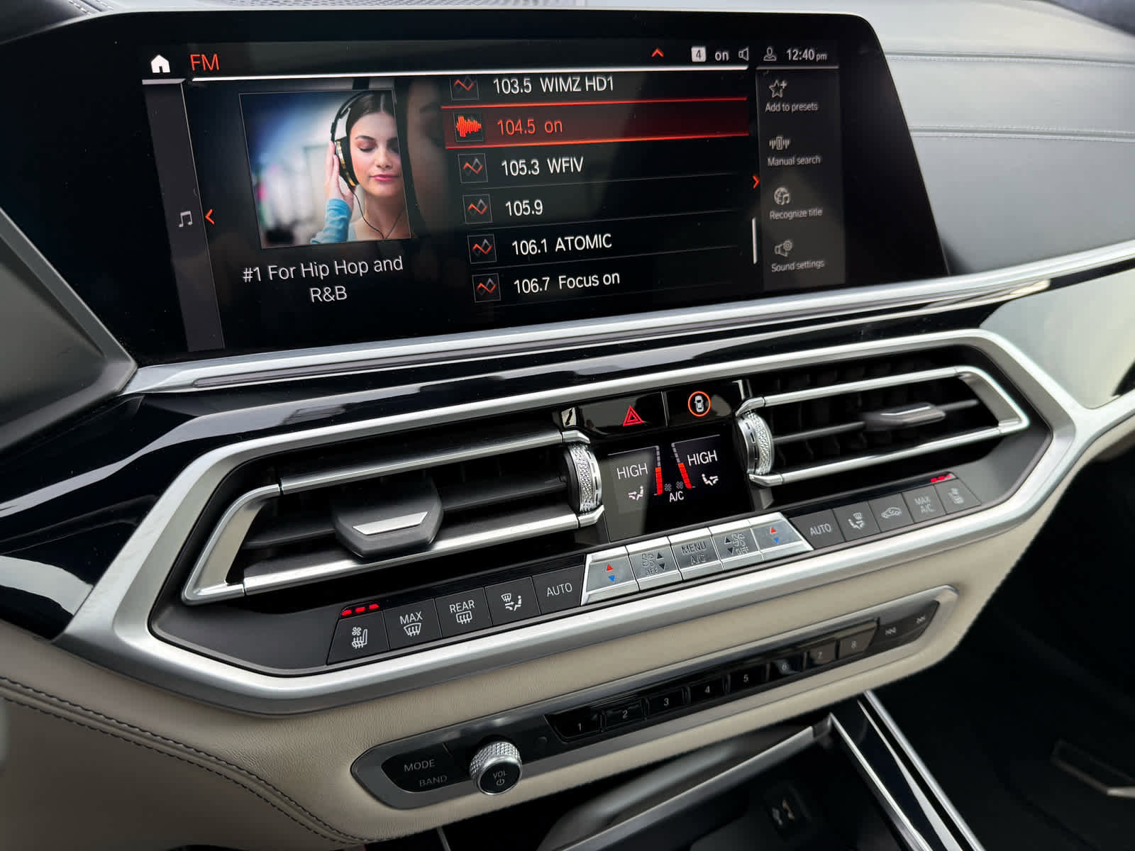 Used 2022 BMW X7 M50i image 18