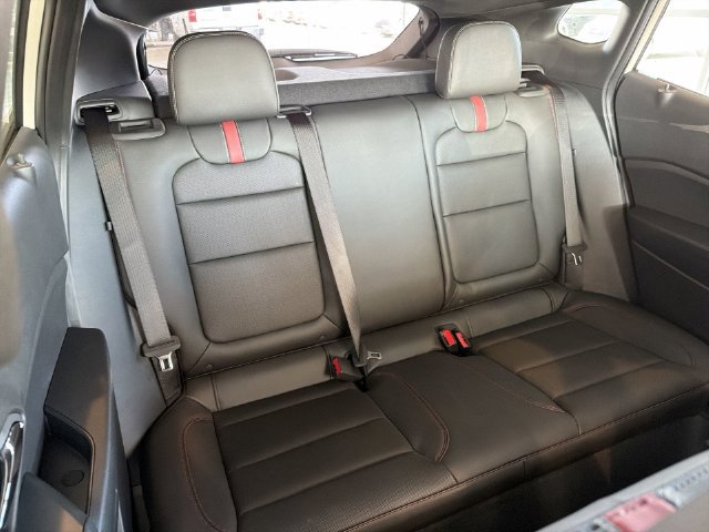 New 2026 Chevrolet Trax RS w/ Sunroof Package FWD image 16