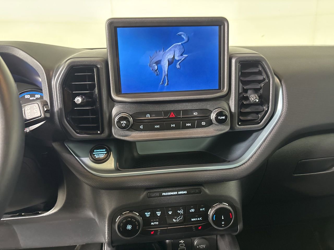 Used 2024 Ford Bronco Sport Badlands AWD/4WD image 14