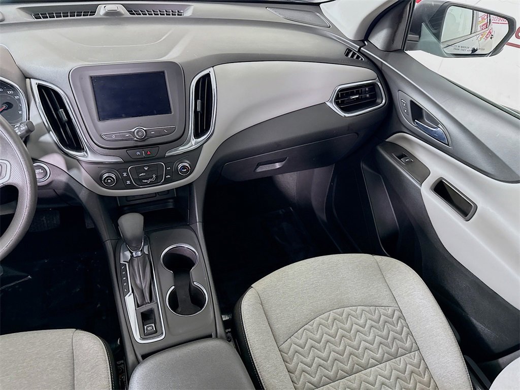 Used 2023 Chevrolet Equinox LS w/ LS Convenience Package image 24
