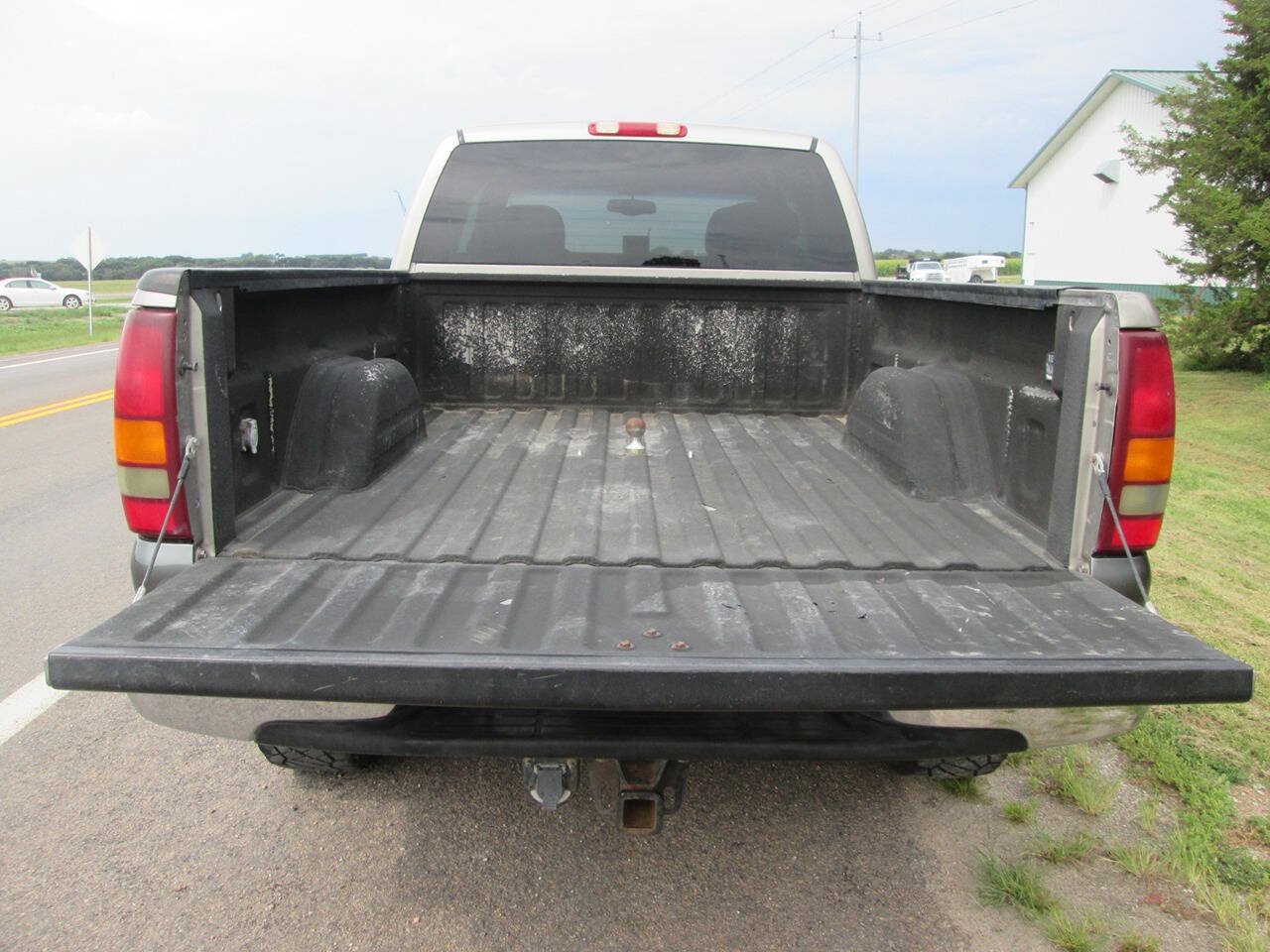 Used 2000 Chevrolet Silverado 2500 LT AWD/4WD image 8