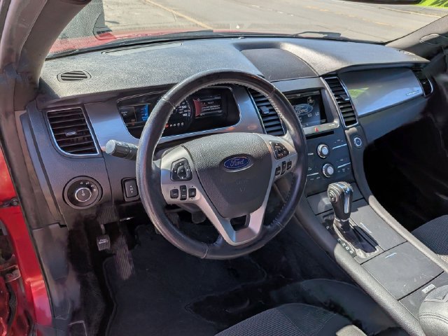 Used 2015 Ford Taurus SEL w/ Equipment Group 201A FWD image 8