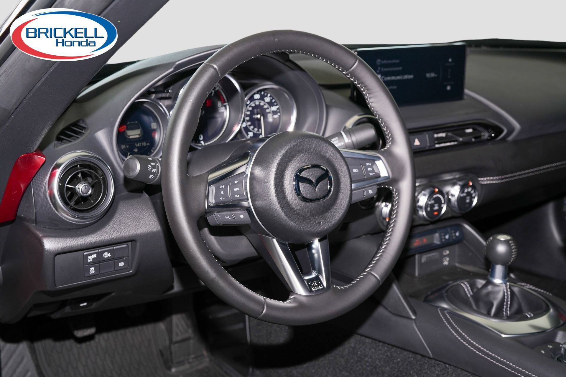 Used 2025 MAZDA MX-5 Miata Grand Touring w/ Weather Package RWD image 19