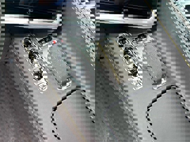 Used 2022 Chevrolet Corvette Stingray Premium Conv w/ Z51 Performance Package image 20