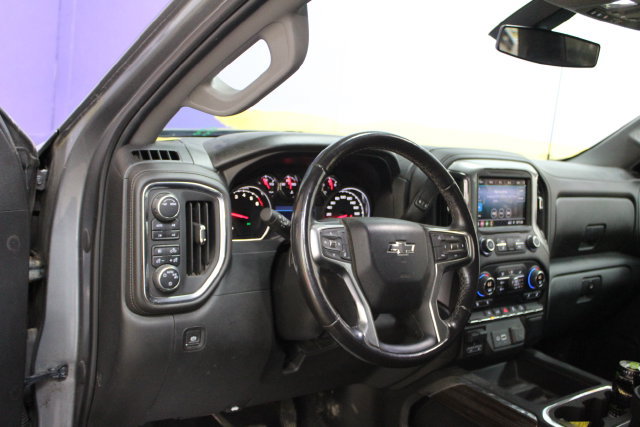 Used 2020 Chevrolet Silverado 1500 LT Trail Boss AWD/4WD image 14