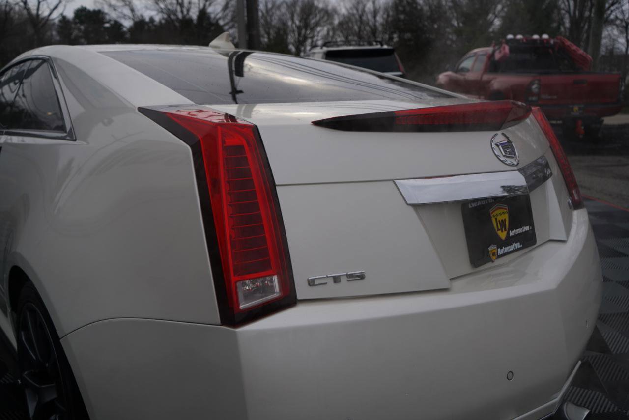 Used 2012 Cadillac CTS V w/ Wood Trim Package image 91