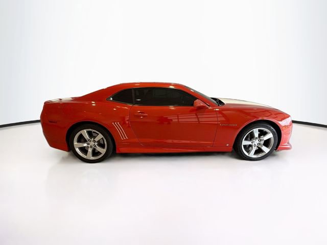 Used 2010 Chevrolet Camaro SS w/ Interior Accent Trim Package RWD image 8