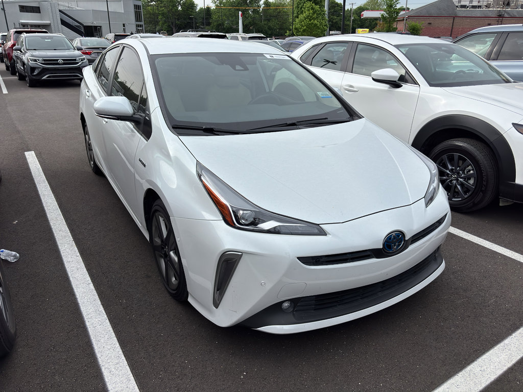Used 2022 Toyota Prius XLE FWD image 7