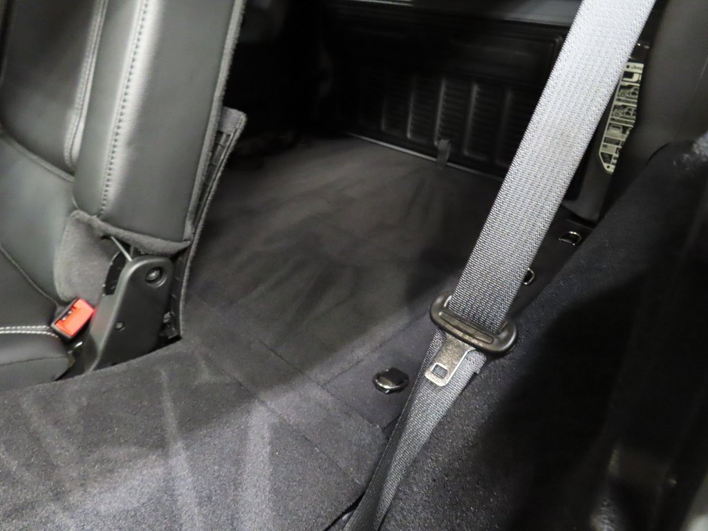 Used 2022 Jeep Wrangler Unlimited Sahara w/ LED Lighting Group image 12