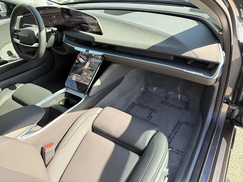 Used 2025 Lucid Air Touring AWD/4WD image 26