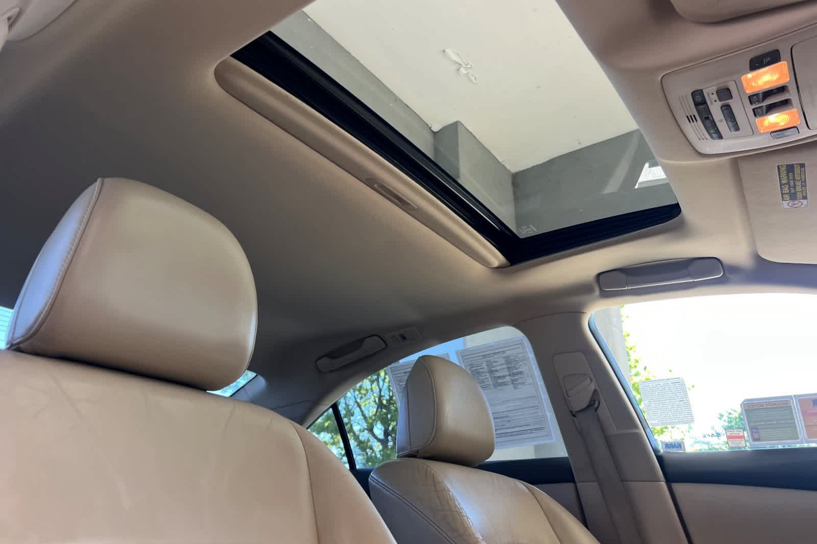 Used 2011 Lexus ES 350 FWD image 17