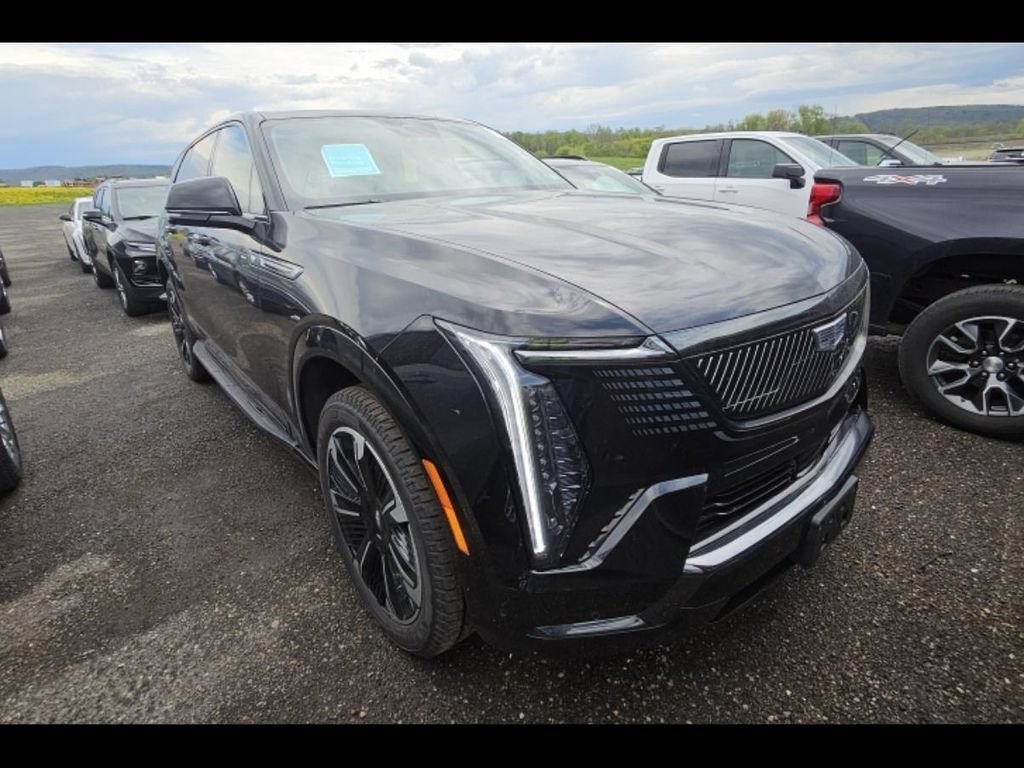 Used 2025 Cadillac Escalade IQ Sport 1 w/ Smart Trailering package AWD/4WD image 5
