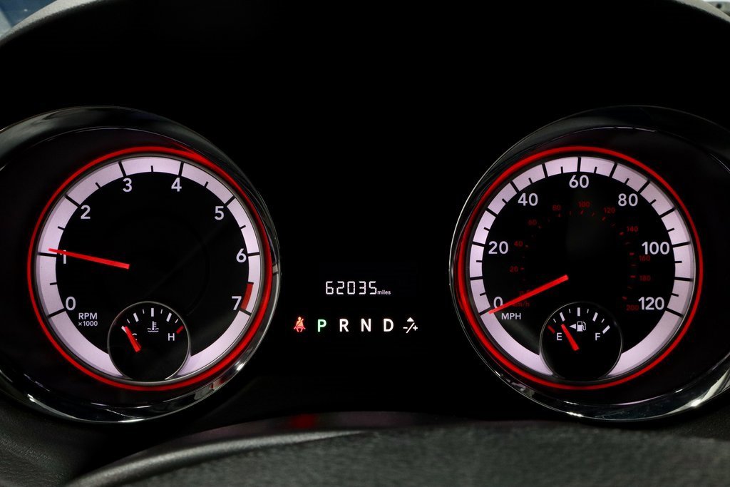 Used 2018 Dodge Grand Caravan SE w/ UConnect Hands-Free Group image 25