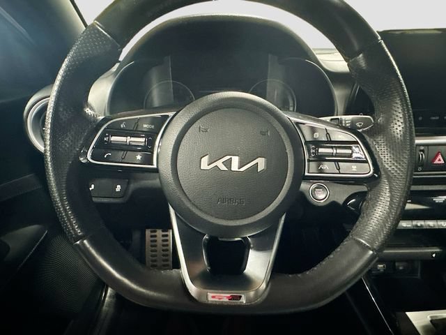 Used 2024 Kia Forte GT-Line w/ GT-Line Premium Package FWD image 11