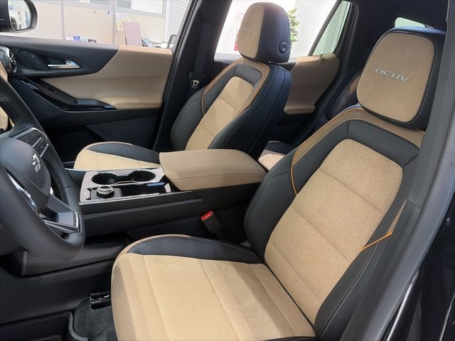 New 2026 Chevrolet Equinox ACTIV w/ Safety and Technology Package image 10