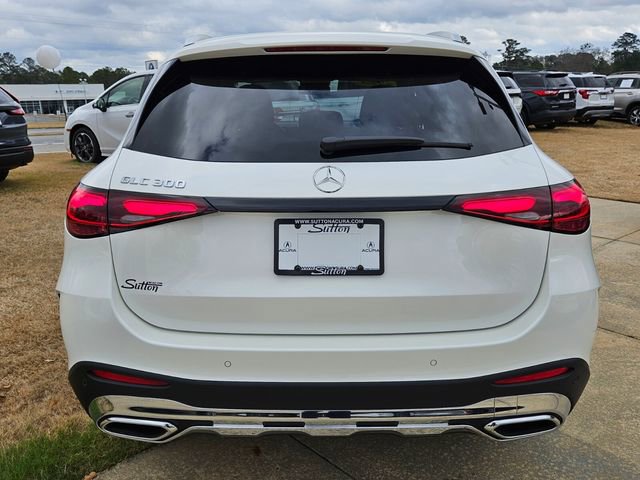 Used 2023 Mercedes-Benz GLC 300 image 11