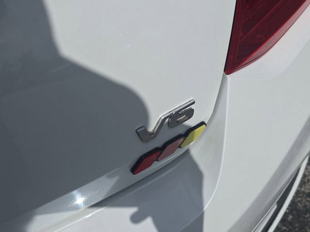 Used 2015 Honda Accord EX-L image 10