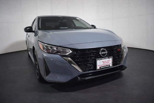 Certified 2025 Nissan Sentra SR w/ SR Premium Package image 3