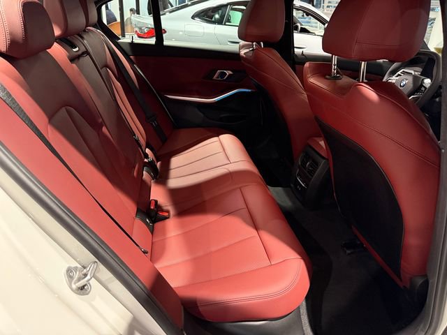Used 2025 BMW 330i xDrive Sedan w/ M Sport Package AWD/4WD image 30