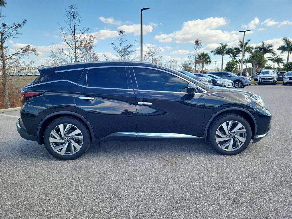 Used 2021 Nissan Murano SL image 3