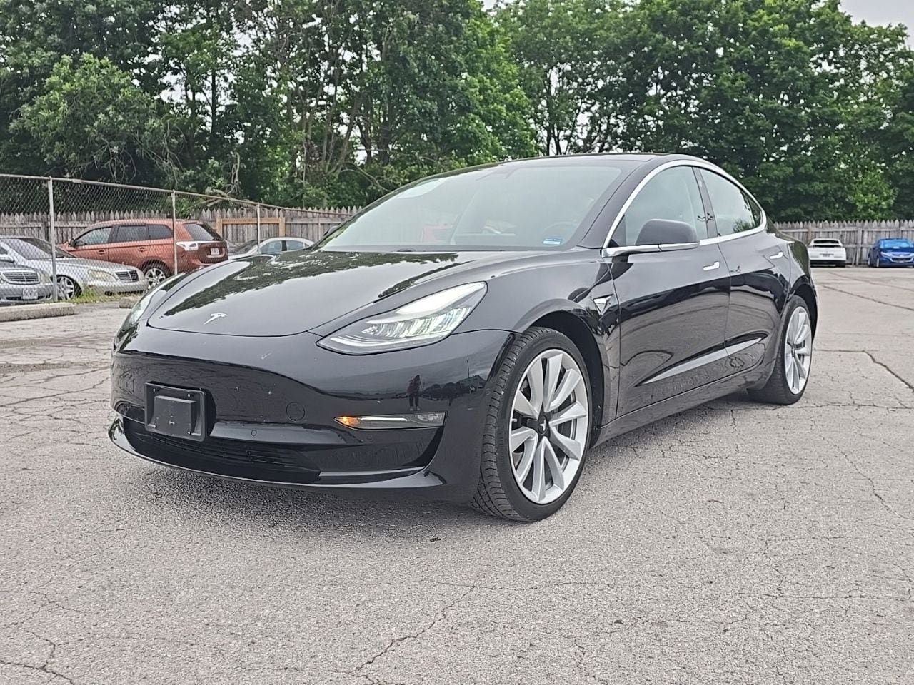 Used 2018 Tesla Model 3 AWD/4WD image 3