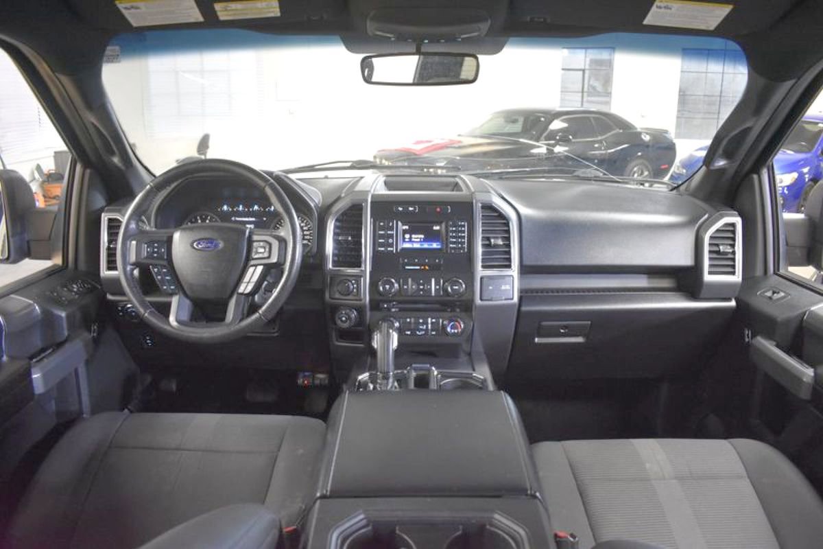 Used 2016 Ford F150 XLT w/ Equipment Group 301A Mid image 10