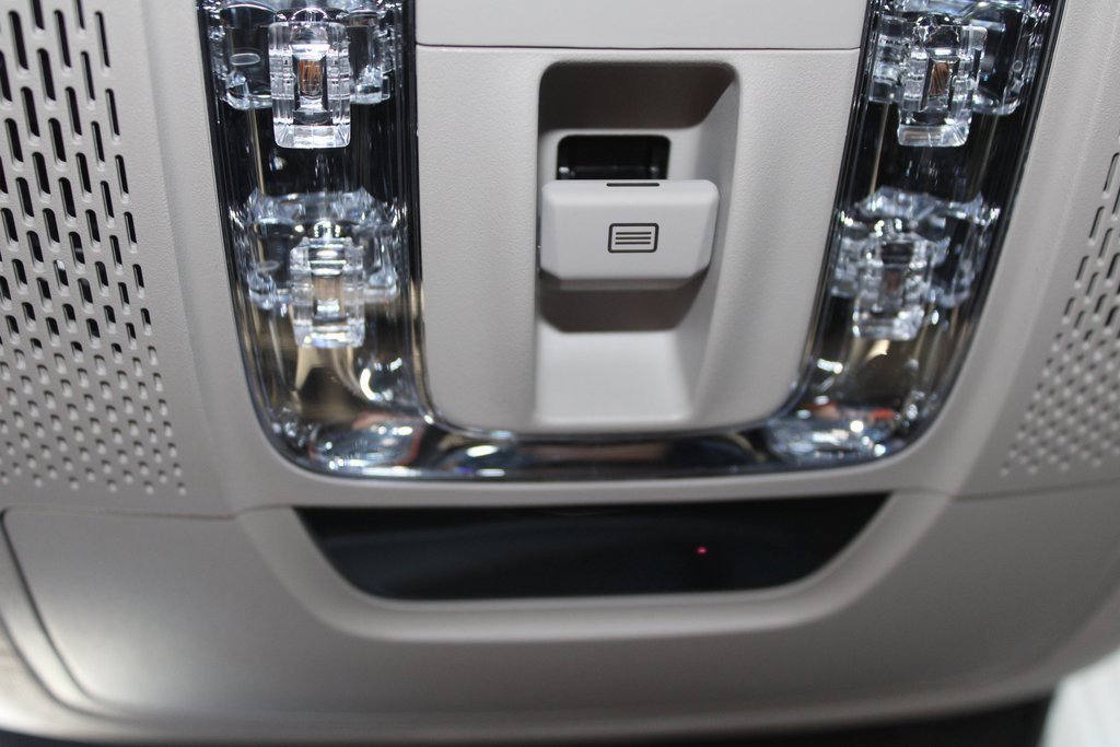 Used 2025 Mercedes-Benz GLE 450 4MATIC image 39