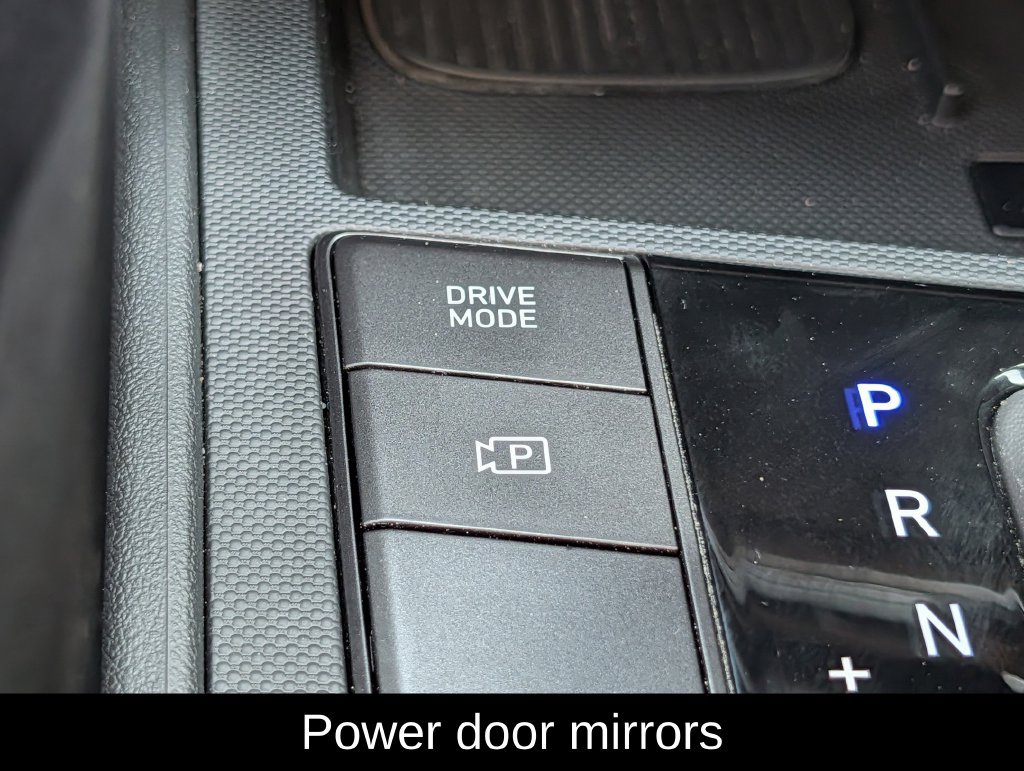 Used 2026 Hyundai Elantra Sport FWD image 15