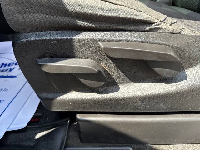 Used 2019 Chevrolet Silverado 1500 LT AWD/4WD image 10
