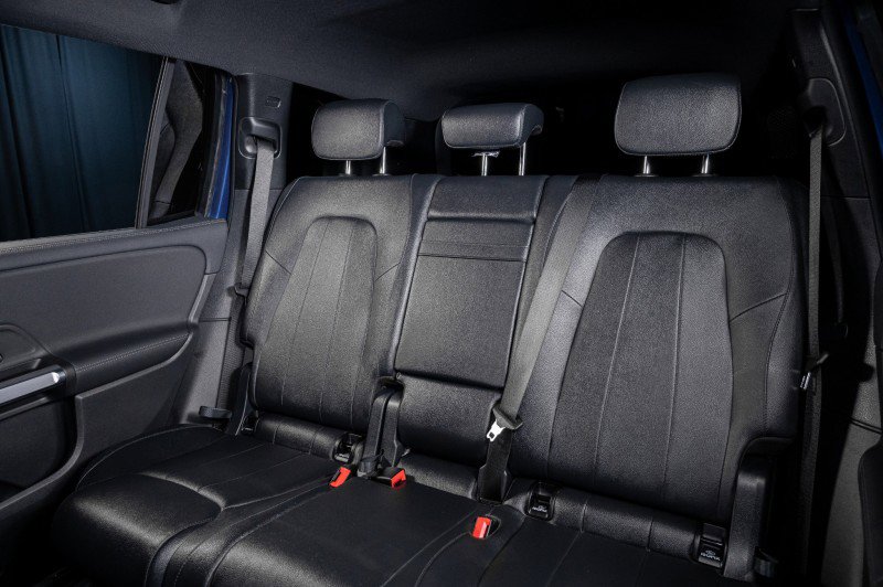 New 2025 Mercedes-Benz EQB 300 4MATIC image 27