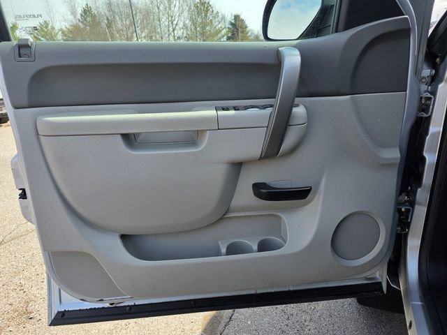 Used 2013 GMC Sierra 2500 W/T w/ Snow Plow Prep Package image 23