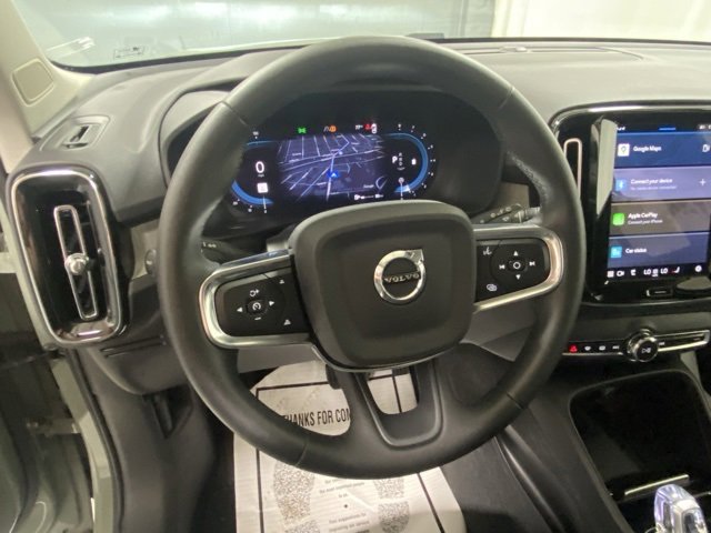 Certified 2024 Volvo XC40 B5 Plus w/ Protection Package Premier image 15