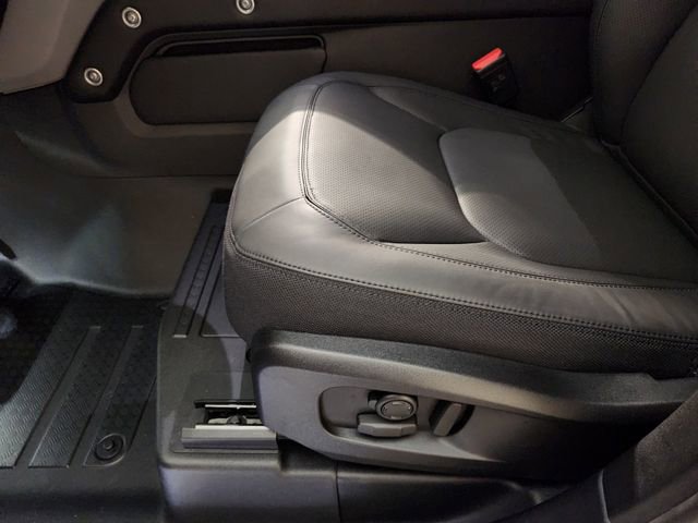 New 2026 Land Rover Defender 110 X image 25