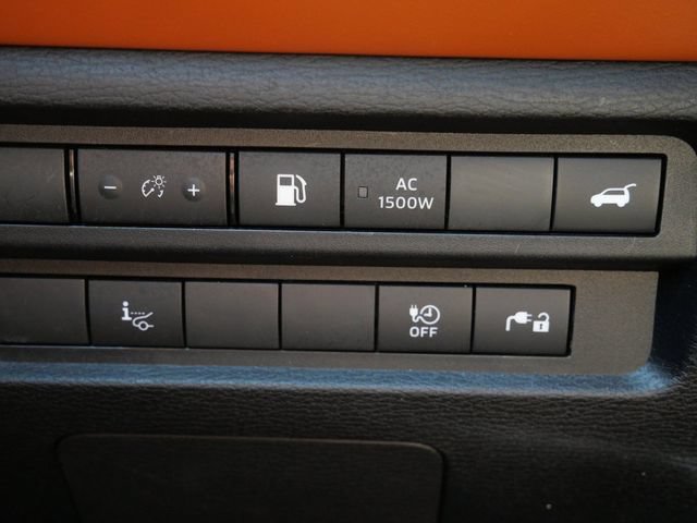 Used 2025 Mitsubishi Outlander SEL AWD/4WD image 17