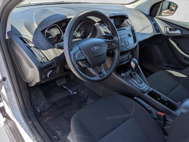 Used 2017 Ford Focus SE FWD image 10