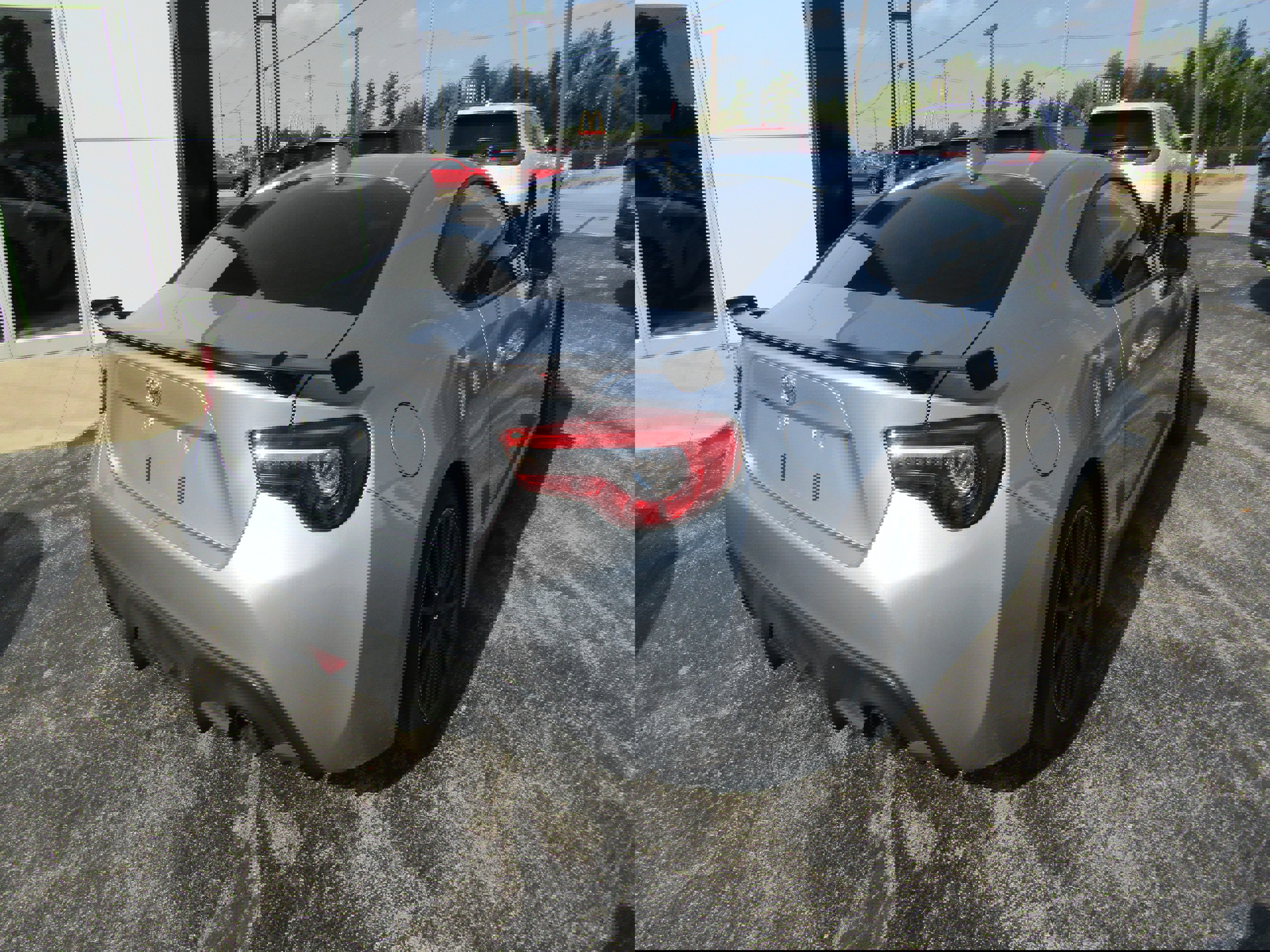 Used 2018 Toyota 86 image 4